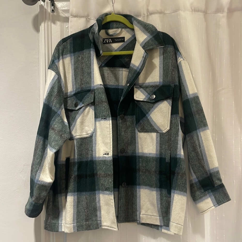ZARA Green Plaid Shacket 💚 🧥